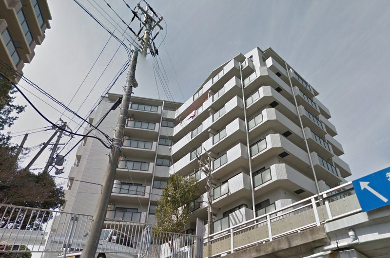 サンロイヤル北六甲 外観