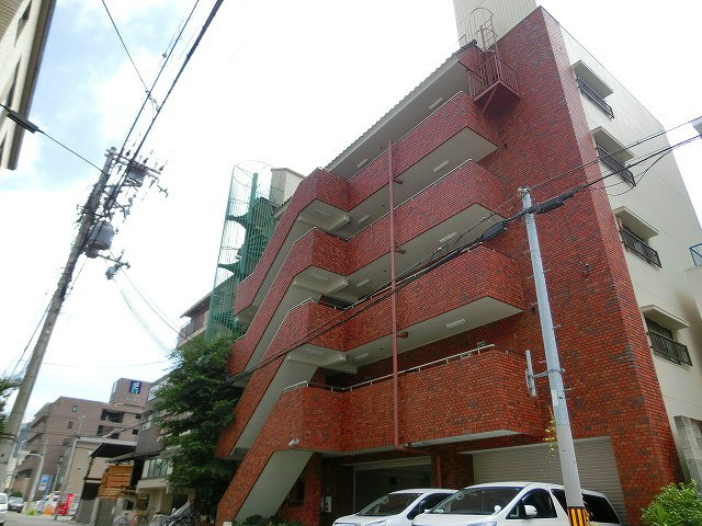 8010486/建物外観