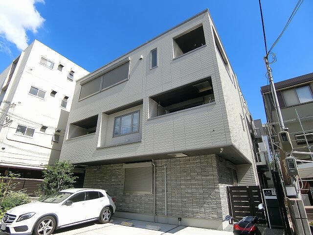 8023749/建物外観