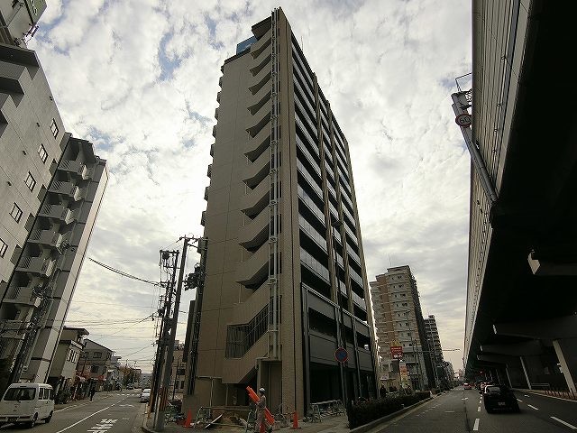 8024223/建物外観