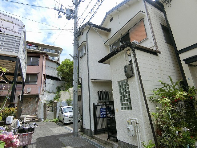 8095243/建物外観