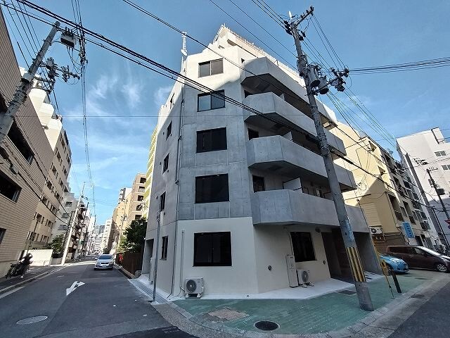 8355584/建物外観